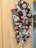 Gnome Door Swag, Merry Christmas, Black, and White Buffalo Plaid, Ribbon, and Evergreen Teardrop Swag.
