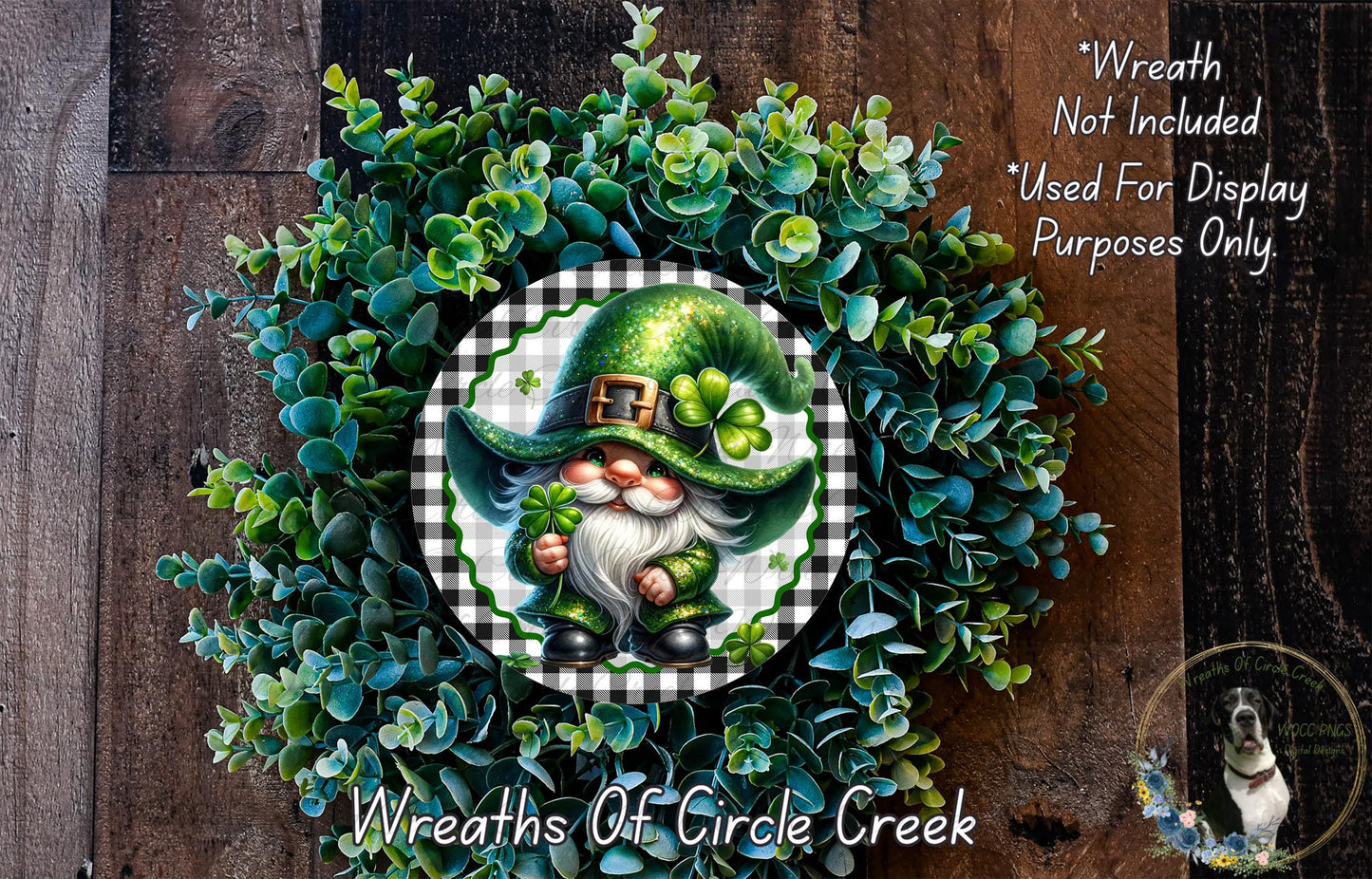 A wreath featuring a gnome wearing a green hat and holding a four-leaf clover, surrounded by a lush green plant.