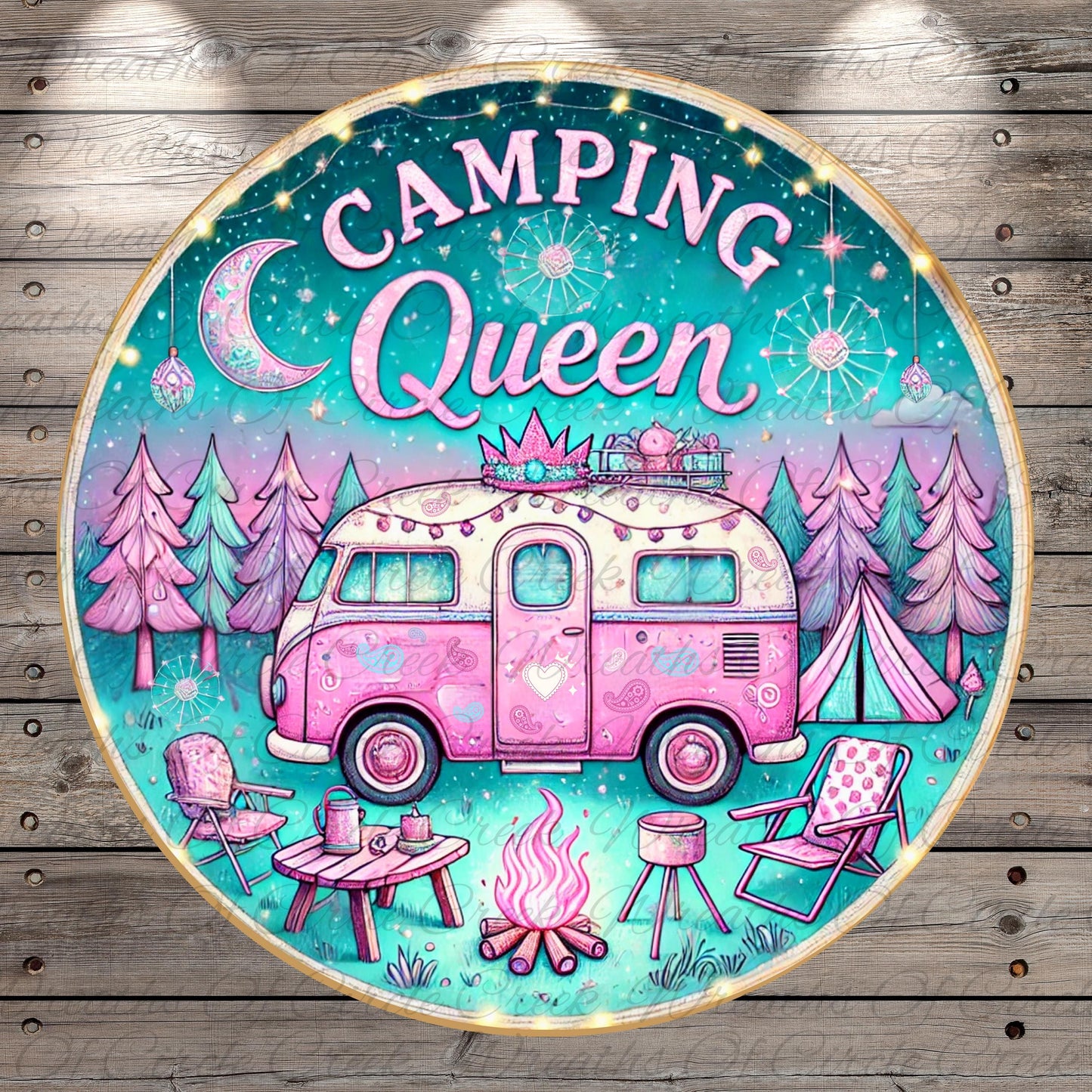 a sign that says camping queen with a camper in the background