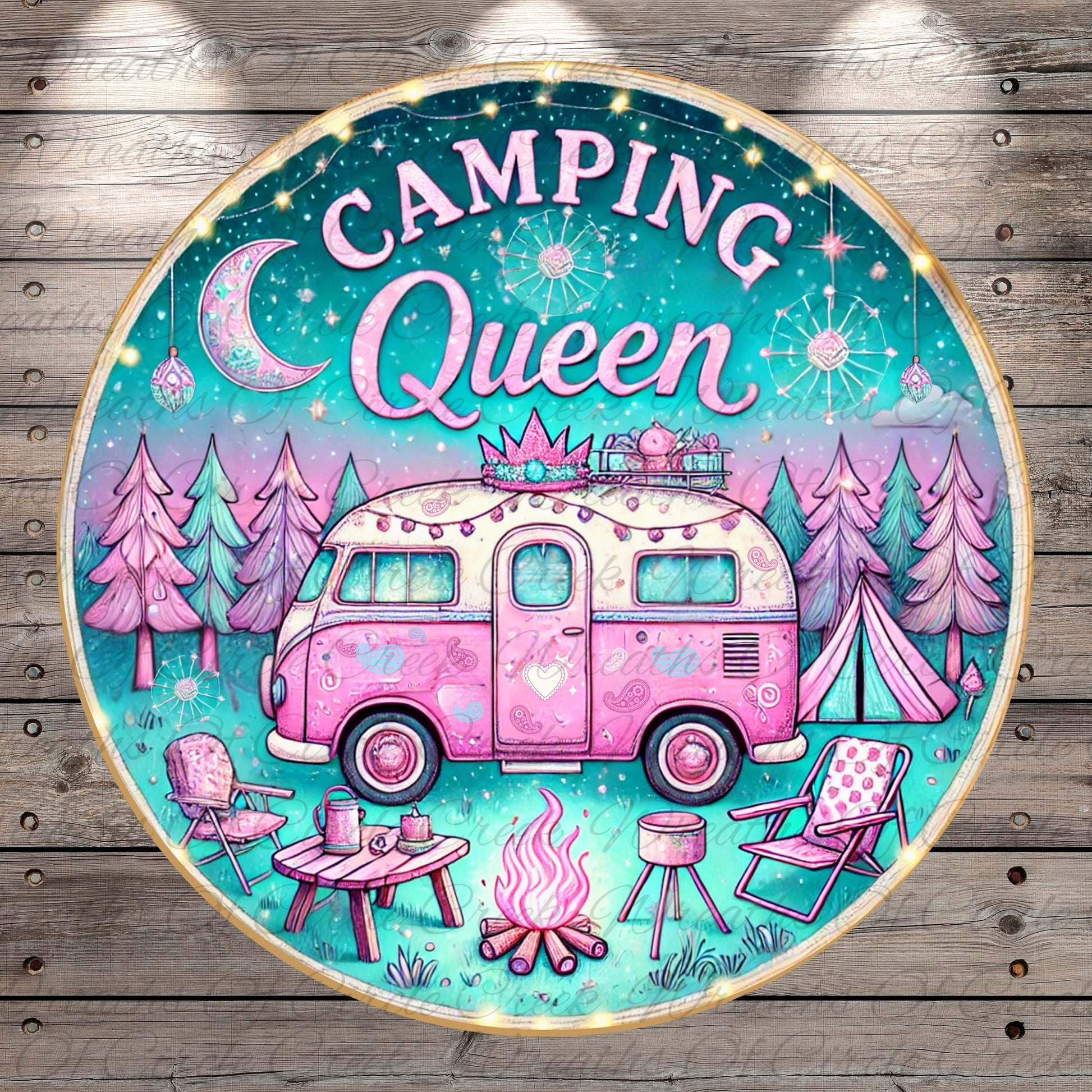 a sign that says camping queen with a camper in the background