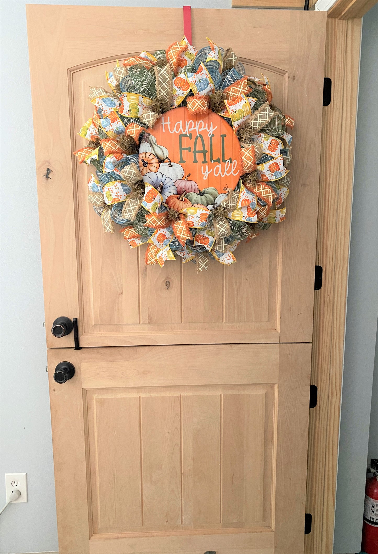 Fall Wreath, Happy Fall Y'all, Colorful Pumpkins, Deco Mesh Wreath