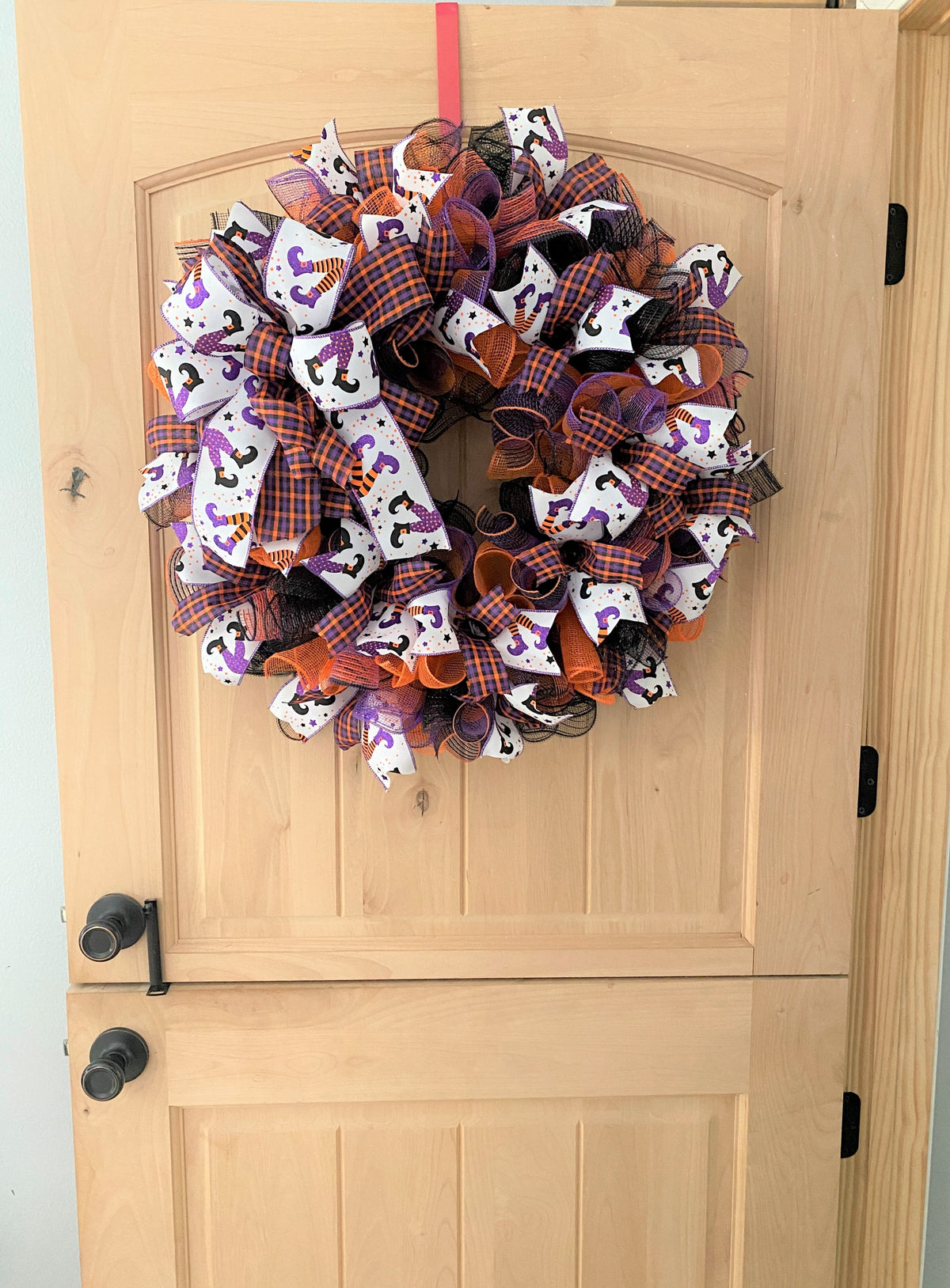 Halloween, Witchy Glitter Legs, Halloween Plaid, Deco Mesh Wreath