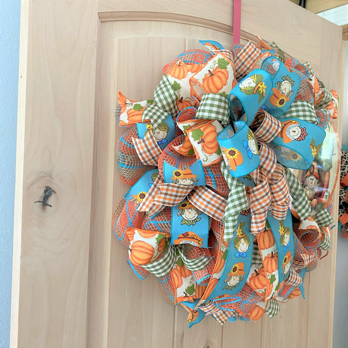 Fall Scarecrow Wreath, Happy Fall, Deco Mesh, Pumpkins, Scarecrows, Plaid, Orange, Brown, Cream, Blue, Moss Green
