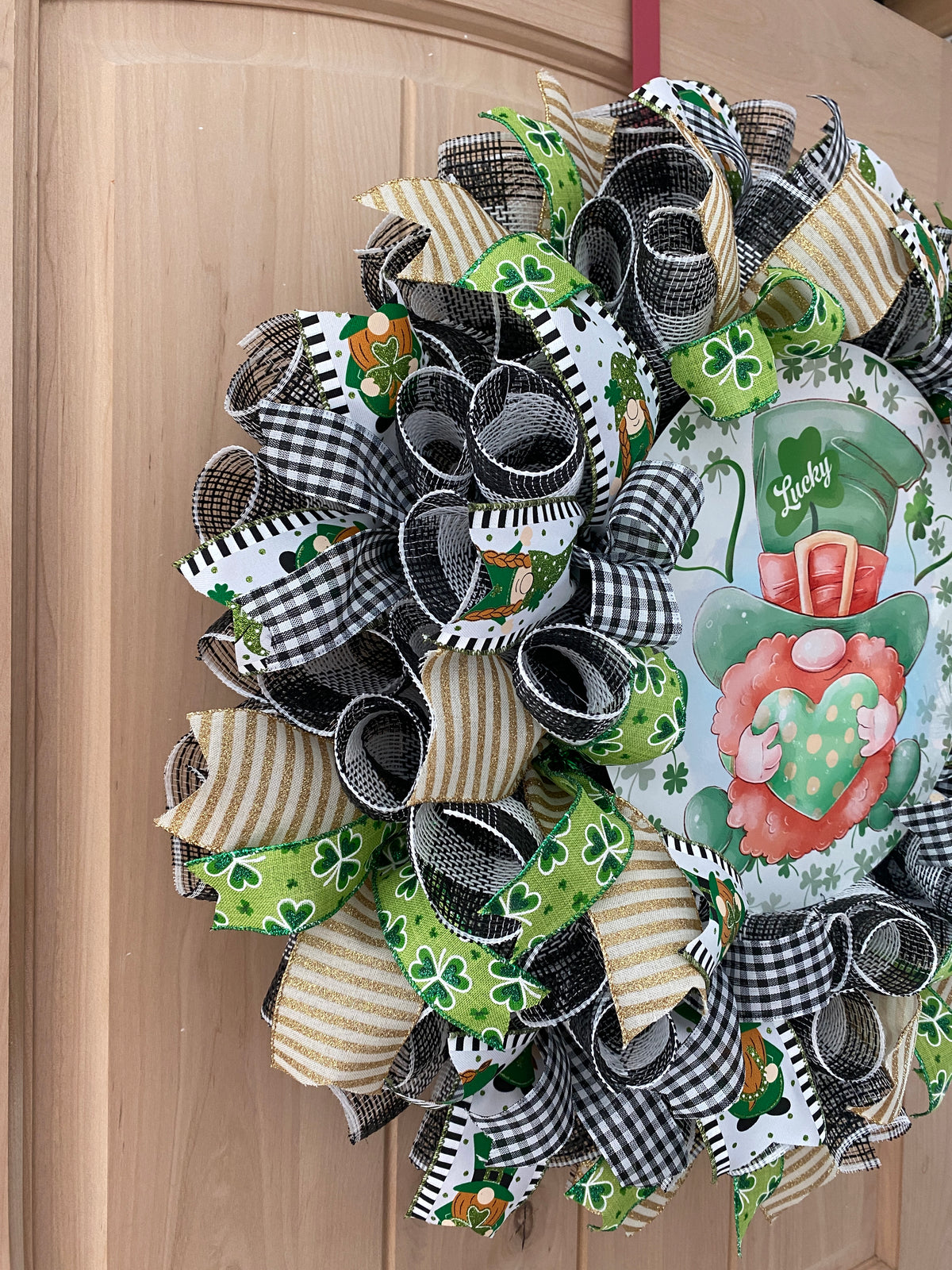 St. Patrick's Day, Wreath, Gnome, Lucky, Leprechaun, Shamrocks, Hearts, Glitter, Green, Gold, White, Black, Wired Ribbons, Large Size