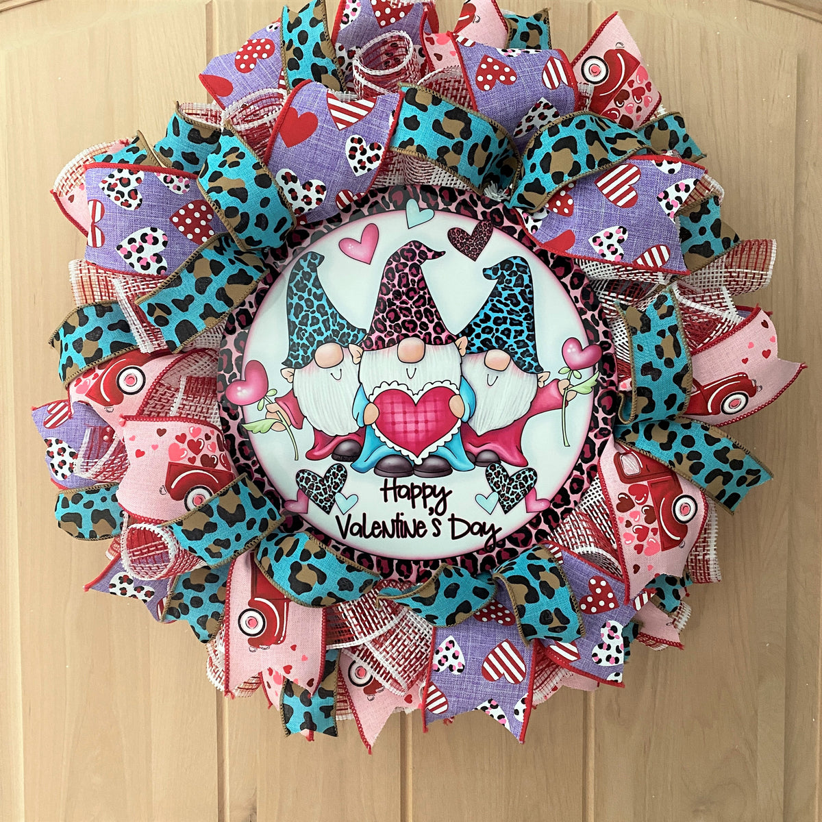 Valentine Wreath, Gnomes, Happy Valentine's Day, Leopard, Hearts, Red, Pink, Turquoise, White, Small Size