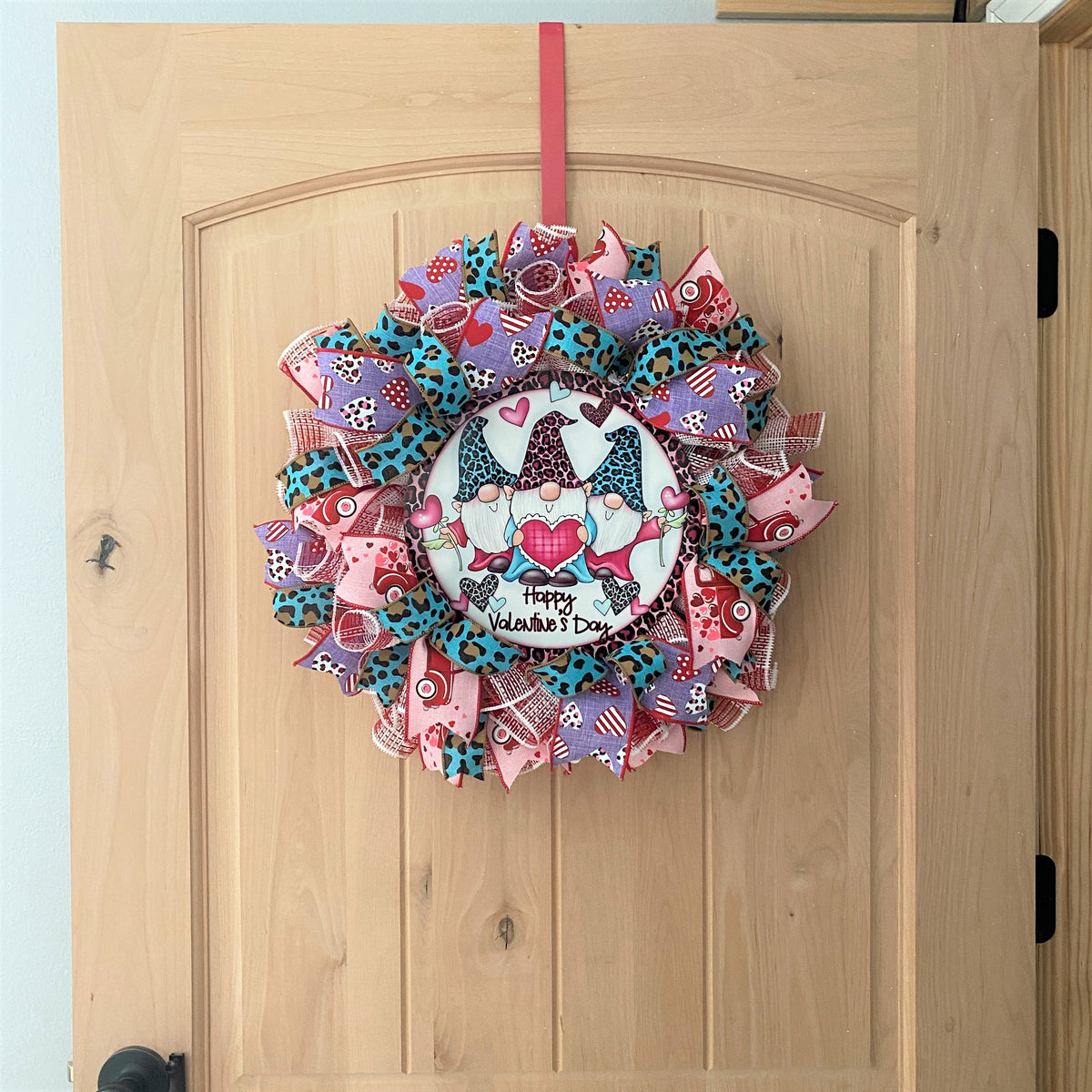 Valentine Wreath, Gnomes, Happy Valentine's Day, Leopard, Hearts, Red, Pink, Turquoise, White, Small Size