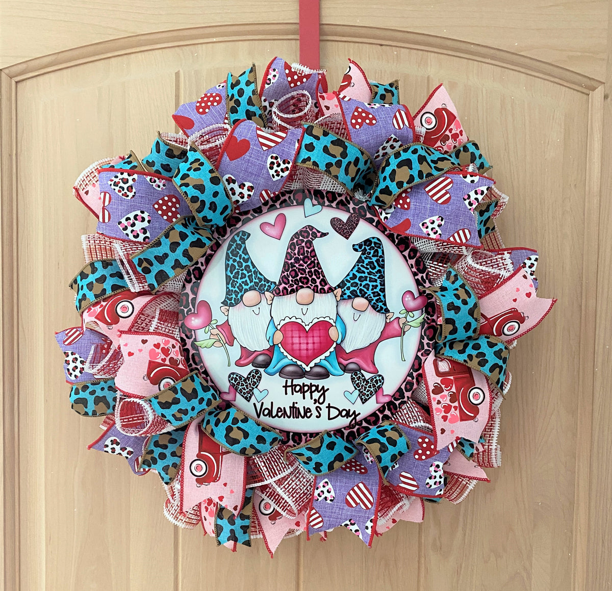 Valentine Wreath, Gnomes, Happy Valentine's Day, Leopard, Hearts, Red, Pink, Turquoise, White, Small Size