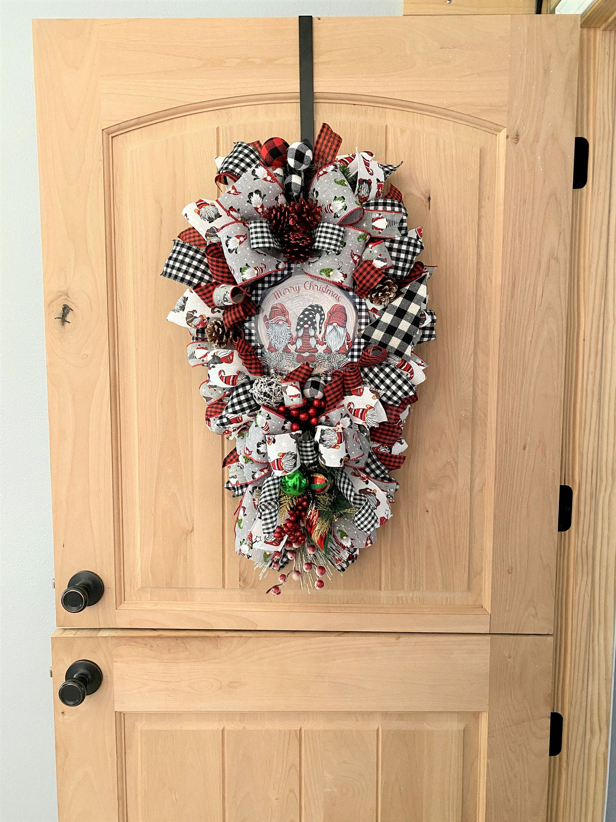 Gnome Door Swag, Merry Christmas, Black, and White Buffalo Plaid, Ribbon, and Evergreen Teardrop Swag.